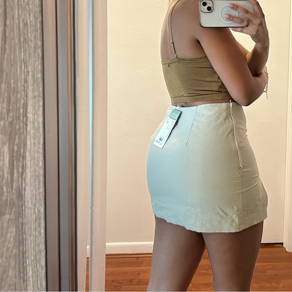 Khaki skirt - Picture 1 of 2